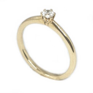 CO₂ fri Solitairering 0.15ct. W-si 18 karat guld str. 53