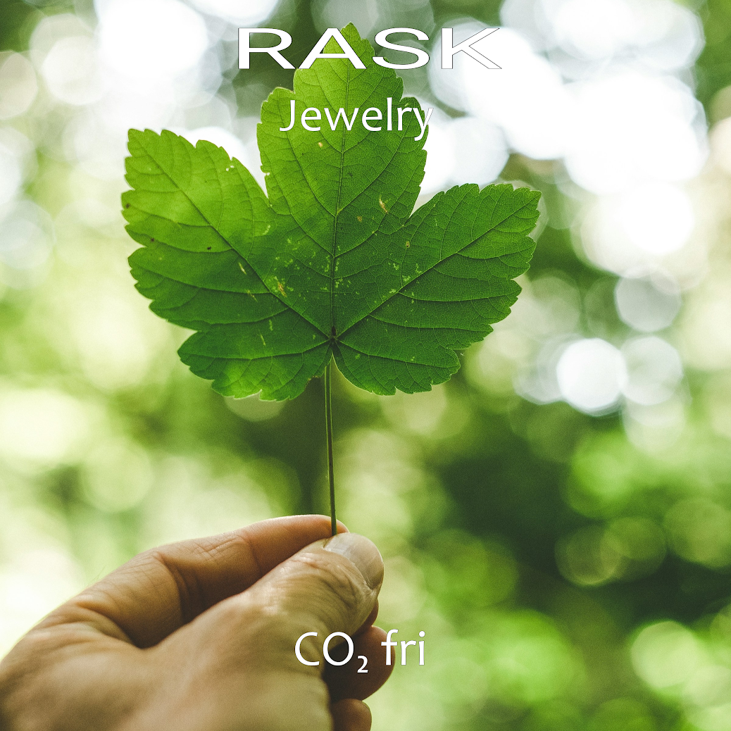 Smykker der skaber glæde og samhørighed. RASK Smykker Danmark | Rask Jewelry